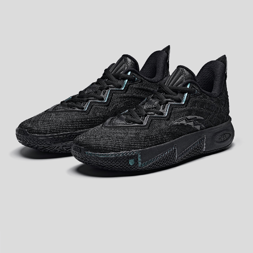 Anta KAI 2 Triple Black
