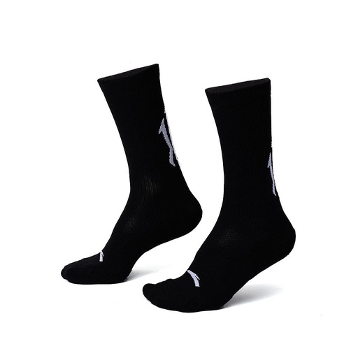Anta KAI basketball socks